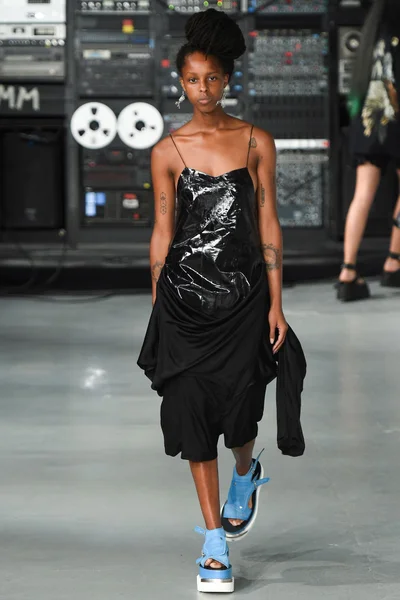 Look 6